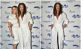 &bdquo;Aerosmith&ldquo; lyderis Stevenas Tyleris su suknele