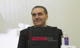 Algirdas Kau&scaron;pėdas Vilniaus knygų mugėje pristatė knygą &bdquo;Anti&scaron;ka&ldquo;