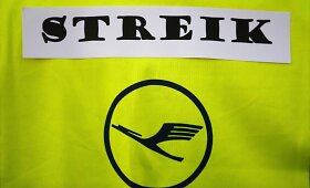 Dėl &bdquo;Lufthansa&ldquo; streiko at&scaron;aukta beveik 700 skrydžių
