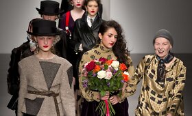 Vivienne Westwood kolekcijos pristatymas Londono mados savaitėje