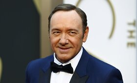 &bdquo;Kortų namelio&ldquo; žvaigždė Kevinas Spacey