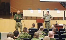 Brigados &bdquo;Geležinis Vilkas&ldquo; &scaron;tabo kariai su NATO sąjungininkais treniruojasi planuoti karines operacijas
