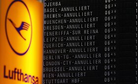Frankfurto oro uoste dėl &bdquo;Lufthansa&ldquo; darbuotojų streiko a&scaron;taukta daugiau kaip 1500 skrydžių
