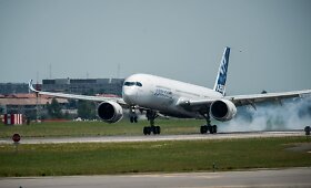 Europinio firmos &bdquo;Airbus&ldquo; lėktuvo A350 pirmasis skrydis