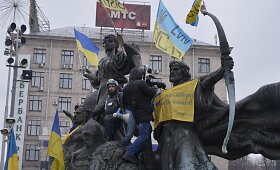 Protestai Kijeve pro lietuvio fotoaparato objektyvą