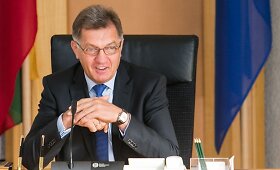 Algirdas Butkevičius pasveikino projekto &bdquo;Moksleiviai &ndash; į Vyriausybę&ldquo; dalyvius