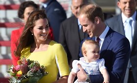 Princas Williamas su žmona Catherine ir sūnumi George'u atvyko į Australiją