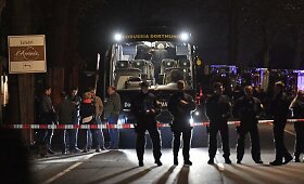 &bdquo;Borussia&ldquo; klubo autobusą pakeliui į rungtynes sustabdė sprogimai