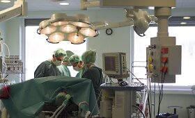 Ginklas prie&scaron; storosios žarnos vėžį &ndash; ankstyvoji diagnostika ir modernus gydymas