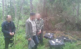 Pasieniečiai ir jų keturkojė kolega sulaikė kontrabandininkus i&scaron; Baltarusijos