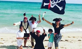 Muilo operų žvaigždės Thalios atostogos Karibų piratų stiliumi