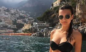 Emily Ratajkowski atostogos Italijoje