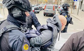 Dar viena "kamuolinių" sulaikymo operacija