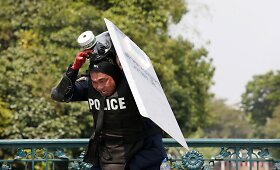 Tailando sostinėje per protestus nu&scaron;autas policininkas