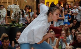 Vilniuje vykusiose &scaron;okio dvikovose susigrūmė geriausi Lietuvos hiphopo &scaron;okėjai