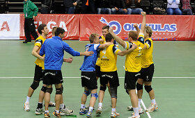 Tinklinio finalas: Vilniaus &bdquo;Flamingas Volley-SM Tauras&ldquo; - Kelmės &bdquo;Antivio-Etovio&ldquo;.
