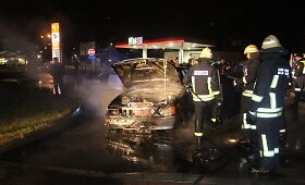 Degalinėje &bdquo;Emsi&ldquo; Panevėžyje užsidegė automobilis