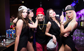 DJ Sezzy sostinės klube ne tik grojo, bet ir flirtavo su gražuolėmis
