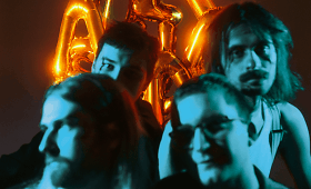 Grupės &bdquo;jaut&igrave;&ldquo; albumas DŽIAUGSMAS