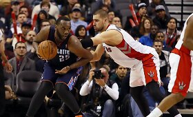 &bdquo;Charlotte Bobcats&ldquo; komanda po pratesimo įveikė &bdquo;Toronto Raptors&ldquo; krep&scaron;ininkus 