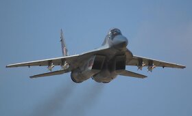 &Scaron;iauliuose nusileido du Lenkijos karinių oro pajėgų naikintuvai Mig-29