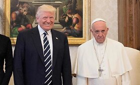 Donaldo Trumpo ir Melanios Trump susitikimas su popiežiumi