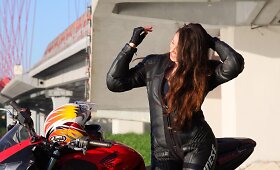 Motociklininkė i&scaron; Rusijos Viktorija