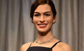 &bdquo;Madame Tussauds&ldquo; muziejuje pristatyta va&scaron;kinė Anne Hathaway figūra