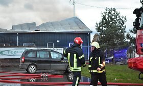Panevėžio rajone liepsnojo medžio apdirbimo įmonė