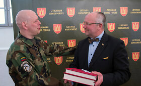 Juozas Olekas susitiko su kariuomenę palaikančiais Lietuvos visuomenės atstovais