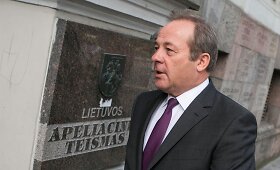 Teismas pradėjo nagrinėti Vilniaus vicemero Romo Adomavičiaus korupcijos bylą