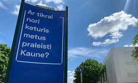 &bdquo;Vilnius Tech&ldquo; reklaminis stendas KTU studentų miestelyje