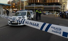 Madride vyras nukreipė dujų balionų prikrautą automobilį į Ispanijos valdančiosios partijos būstinę