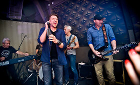 Kauno naktiniame klube &bdquo;Mojo Lounge&ldquo; klubinėtojai atidarė žiemos sezoną