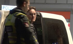 I&scaron;skirtiniai kadrai: urėdo pavaduotojas sulaikomas dėl bandymo papirkti policijos pareigūnus