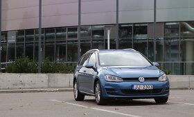 Universalesnis golfas: &bdquo;Volkswagen Golf Variant&ldquo;