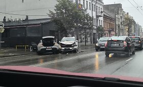 &bdquo;Porsche&ldquo; ir BMW avarijos Kaune ketvirtadienį