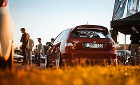 Japoni&scaron;kų automobilių vairuotojus kviečia susitikti pajūryje: ie&scaron;kos įdomiausių modelių