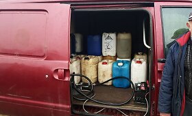 Kaune įkliuvo vyras: nuo neteisėtos prekybos degalais iki galimai vogtų transporto priemonių
