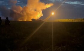 Ukraina parodė, kaip paleidžia &bdquo;Flamingo&ldquo; raketą į gamyklą Rusijoje