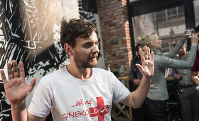 Ainis Storpir&scaron;tis komedijoje &bdquo;Kaip susigrąžinti ją per 7 dienas&ldquo;