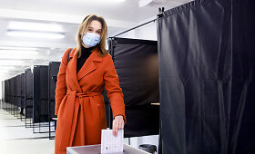 Viktorija Čmilytė-Nielsens balsavo antrąjame Seimo rinkimų ture