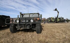 &bdquo;Runway Run 2016&ldquo; &ndash; &Scaron;iaulių kariniame aerodrome bėgo per 3000 bėgikų