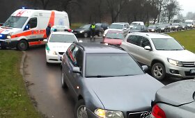 Vilniuje masinėje avarijoje nukentėjo vaikas