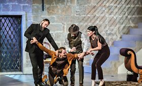 Juozo Miltinio dramos teatro gastrolės