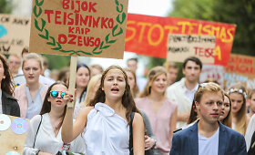 Mokslo metų pradžiai skirta studentų ir alumnų eisena Vilniuje