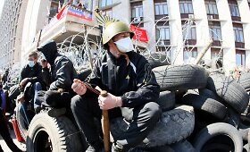 Ukrainos pareigūnai apleido teritoriją prie Donecko srities administracijos pastato