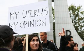 Lenkės protestuoja prie&scaron; abortų draudimą