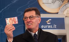 Naujųjų naktį Lietuvoje litus pakeitė eurai