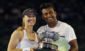&Scaron;veicarų žvaigždė Martina Hingis triumfavo &bdquo;Australian Open&ldquo; mi&scaron;rių porų turnyre